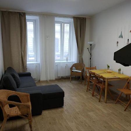 Apartmans In The Center With Privat Parking Apartment Brno Exterior photo
