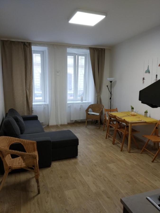 Apartmans In The Center With Privat Parking Apartment Brno Exterior photo